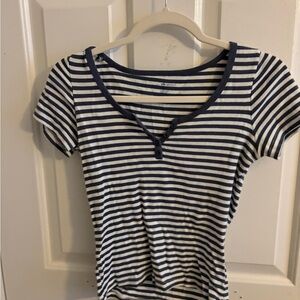 Brandy Melville Striped Navy and White T-Shirt
